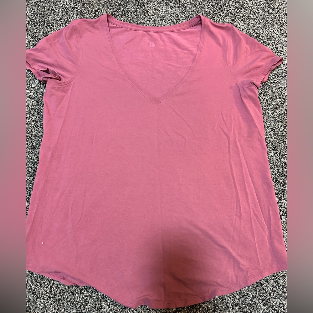 Lululemon Love V neck Tee